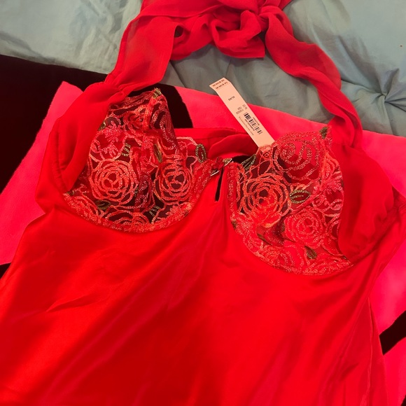 NWT VICTORIA SECRET ❤️NIGHTIE - Picture 4 of 4